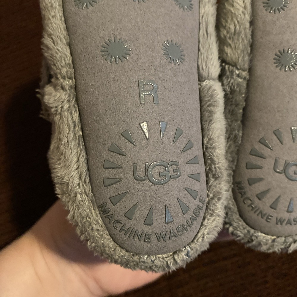 Uggs Infant Bixbee Booties Furry‎ Gray Boots Size 4/5 EUC - Picture 11 of 16